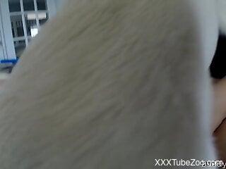 Housewife is having the kinkiest zoo sex ever